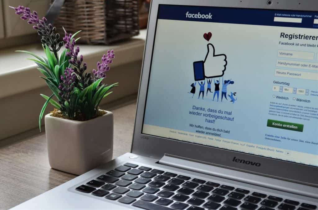 How to Earn Money from Facebook Page Likes